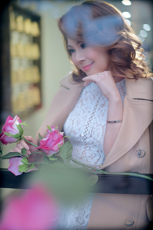 Bạn trai Việt kiều quấn quýt bên Thanh Thảo